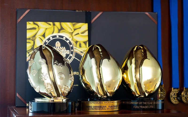 awards-1-min awards-1-min